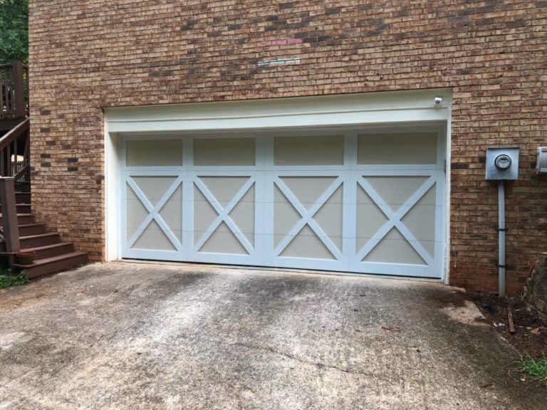 Carriage-Overlay-CHI-Garage-Door